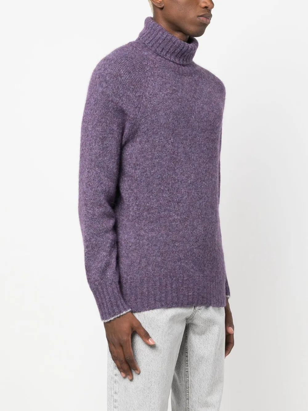 BRUNELLO CUCINELLI MEN'S HEATHERED PURPLE TURTLENECK SWEATER