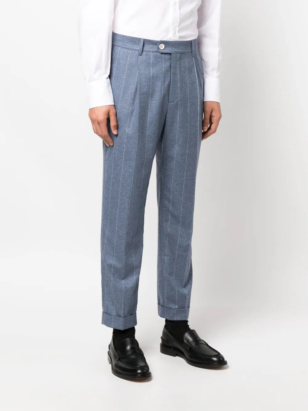 BRUNELLO CUCINELLI MEN'S GRAY PINSTRIPE PLEATED TROUSERS