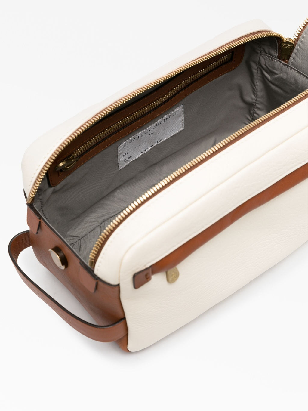 BRUNELLO CUCINELLI MEN'S ENGLISH WHITE LEATHER DOPP KIT