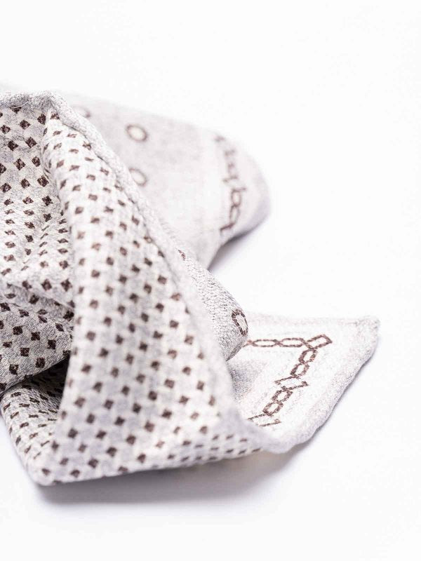 BRUNELLO CUCINELLI MEN'S GRAY PATTERNED SILK POCKETSQUARE