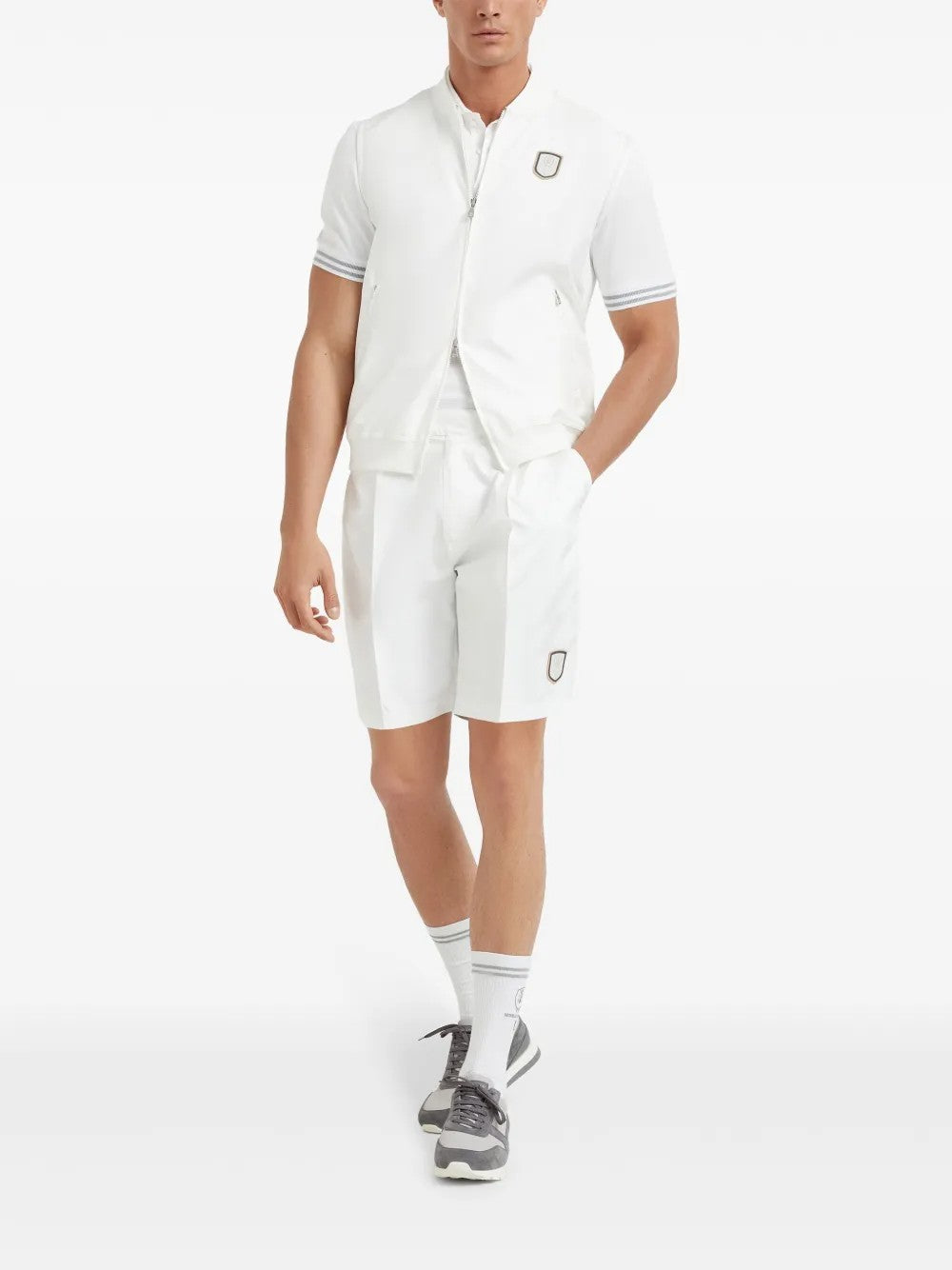 BRUNELLO CUCINELLI MEN'S WHITE SLEEVELESS ZIP-UP JACKET