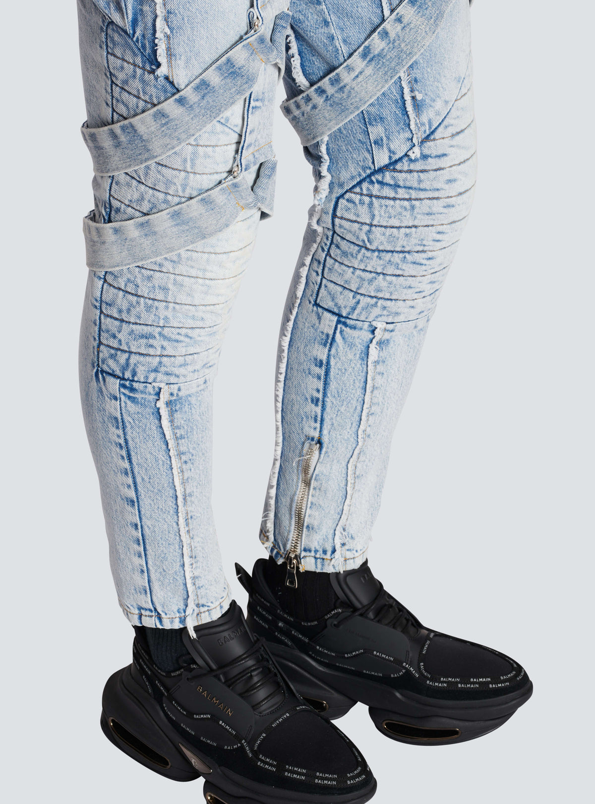 BALMAIN MEN'S LIGHT BLUE MULTI-STRAP DENIM PANTS
