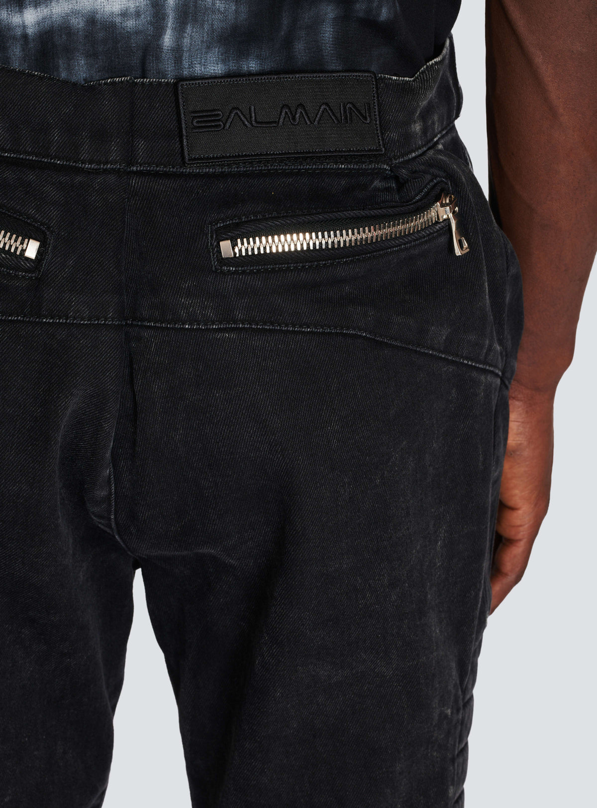 BALMAIN MEN'S BLACK ACID WASH DENIM PANTS