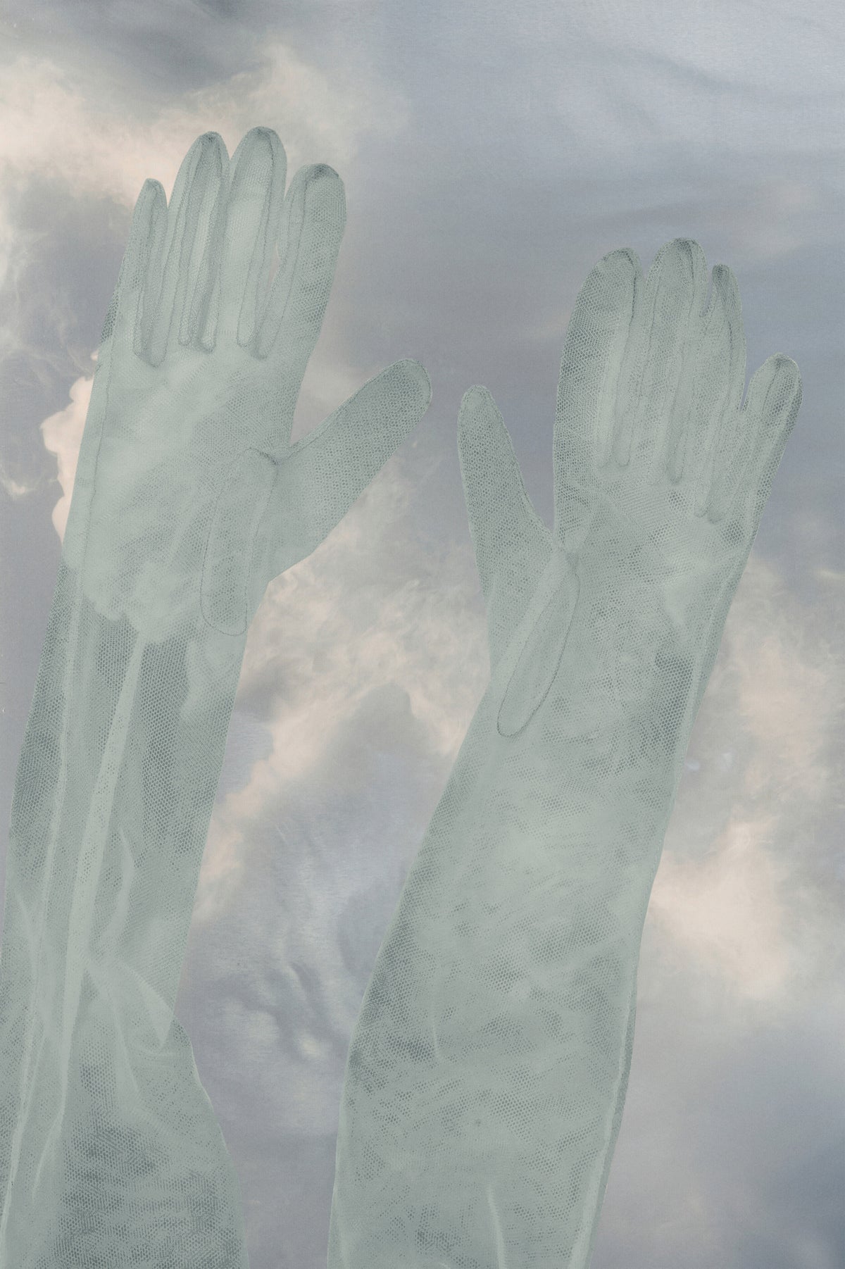 MAISON MARGIELA WOMEN'S AQUA GREEN LONG GLOVES