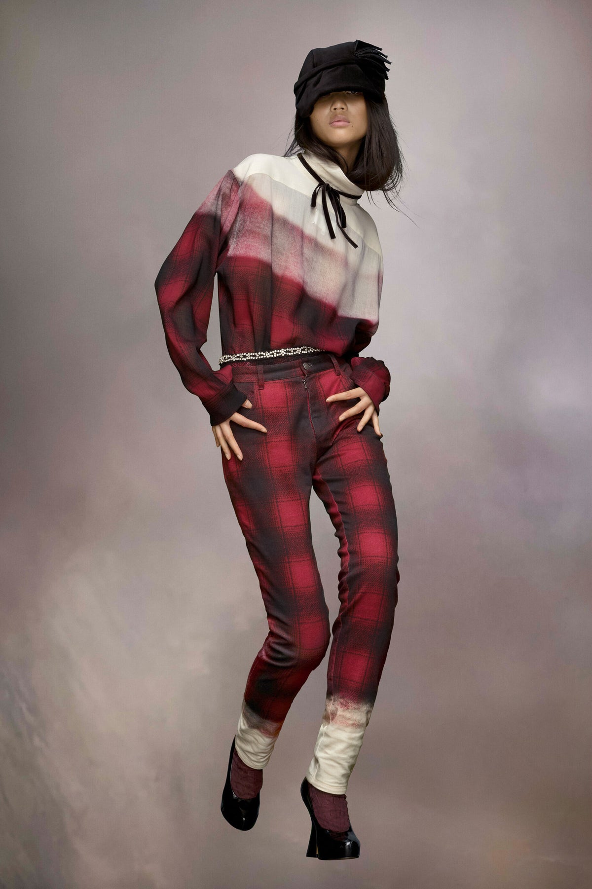 MAISON MARGIELA WOMEN'S RED PLAID OMBRE TROUSERS