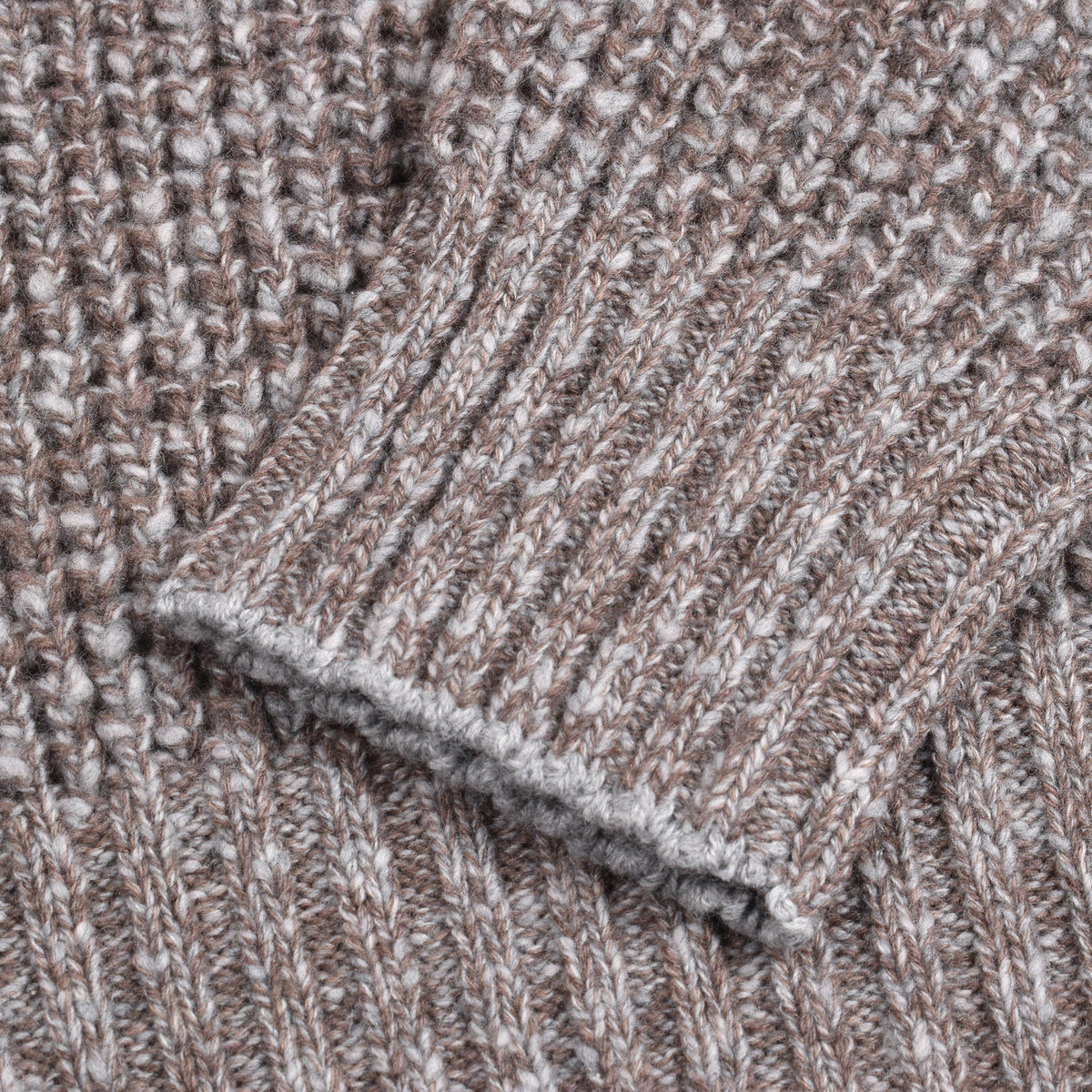 BRUNELLO CUCINELLI MEN'S BROWN CASHMERE KNIT SWEATER