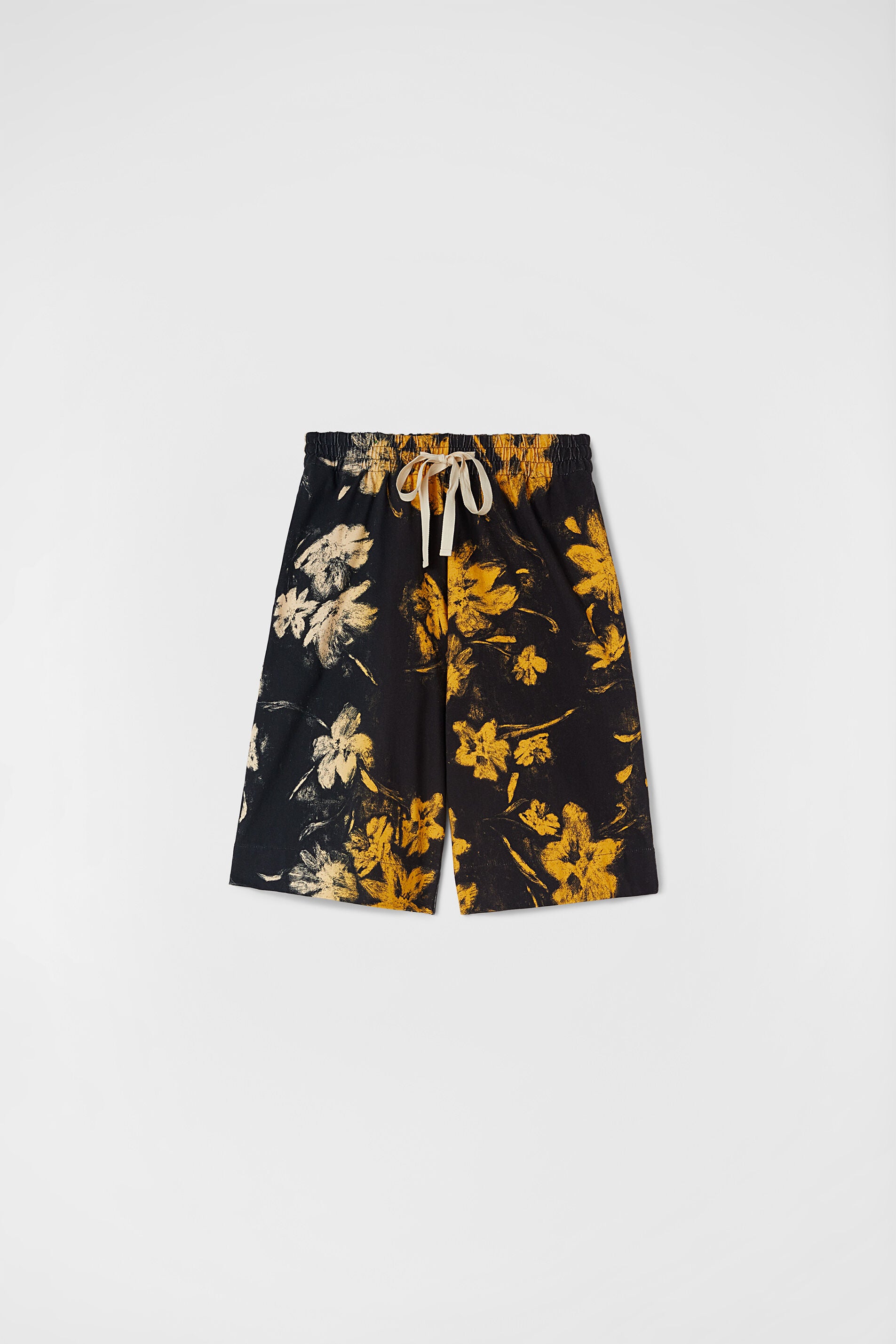 JIL SANDER MEN'S BLACK FLORAL TAILORED SHORTS