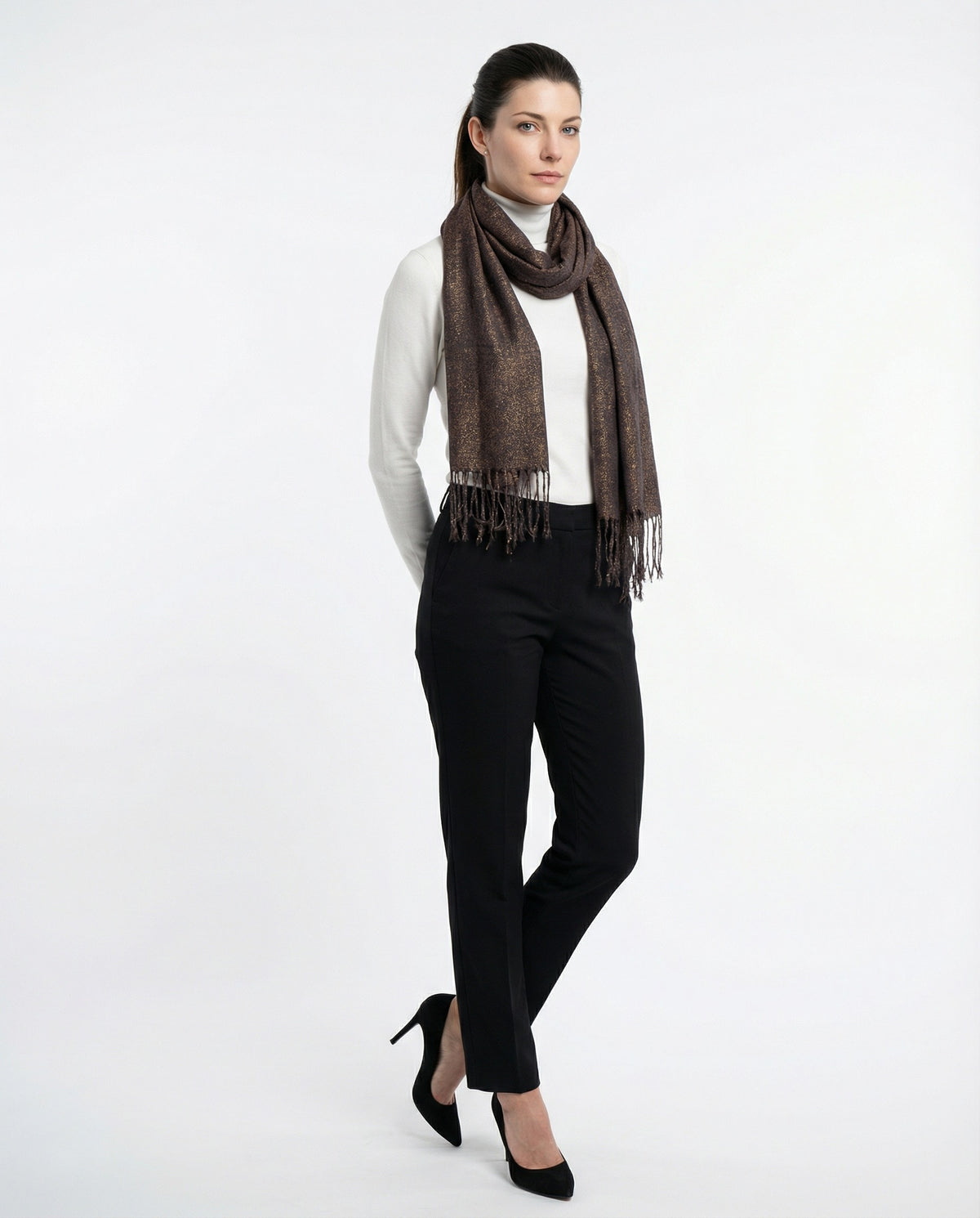 BRUNELLO CUCINELLI WOMEN'S MULTI METALLIC LINEN SCARF