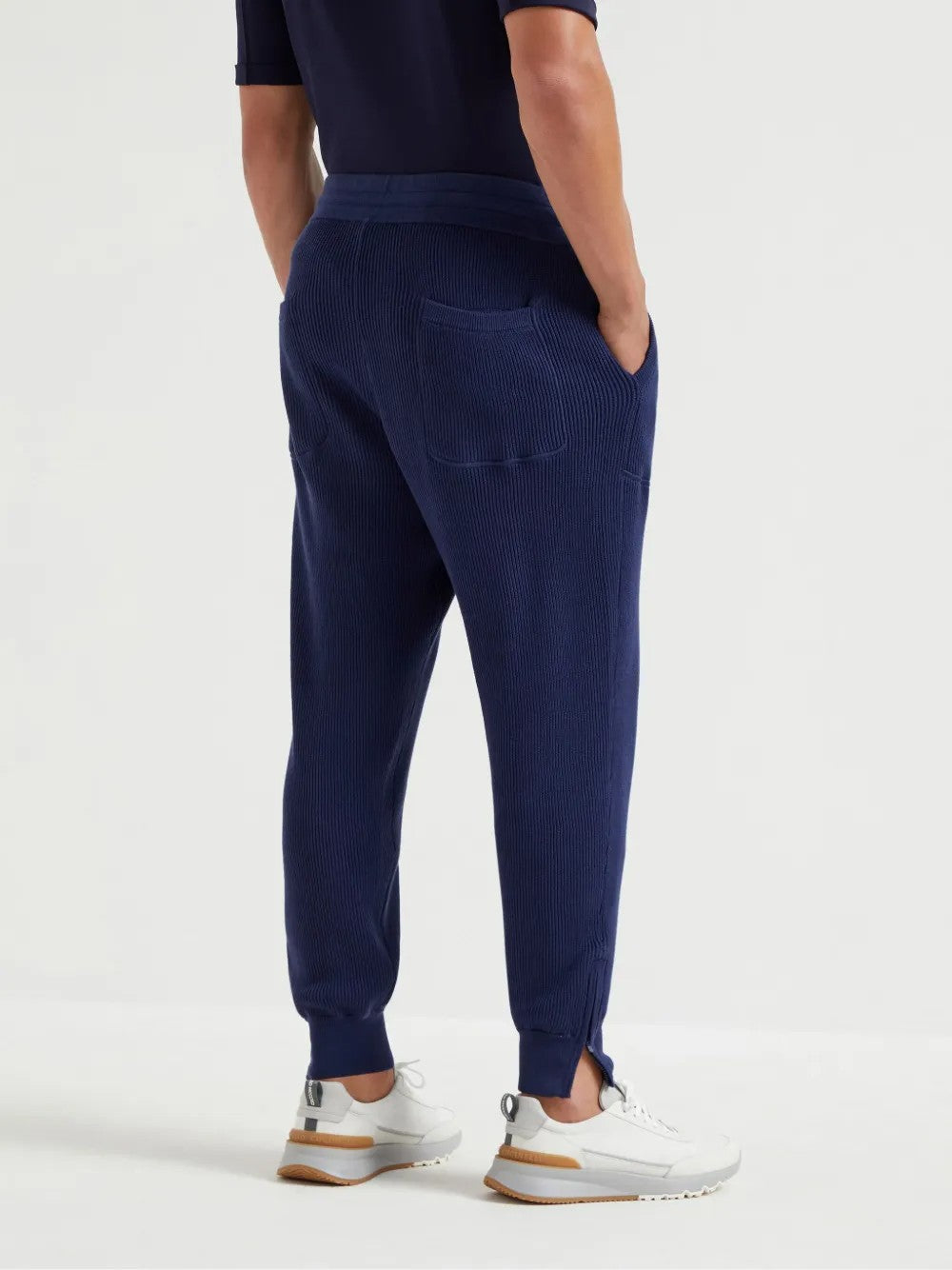 BRUNELLO CUCINELLI MEN'S NAVY KNIT JOGGER TROUSERS