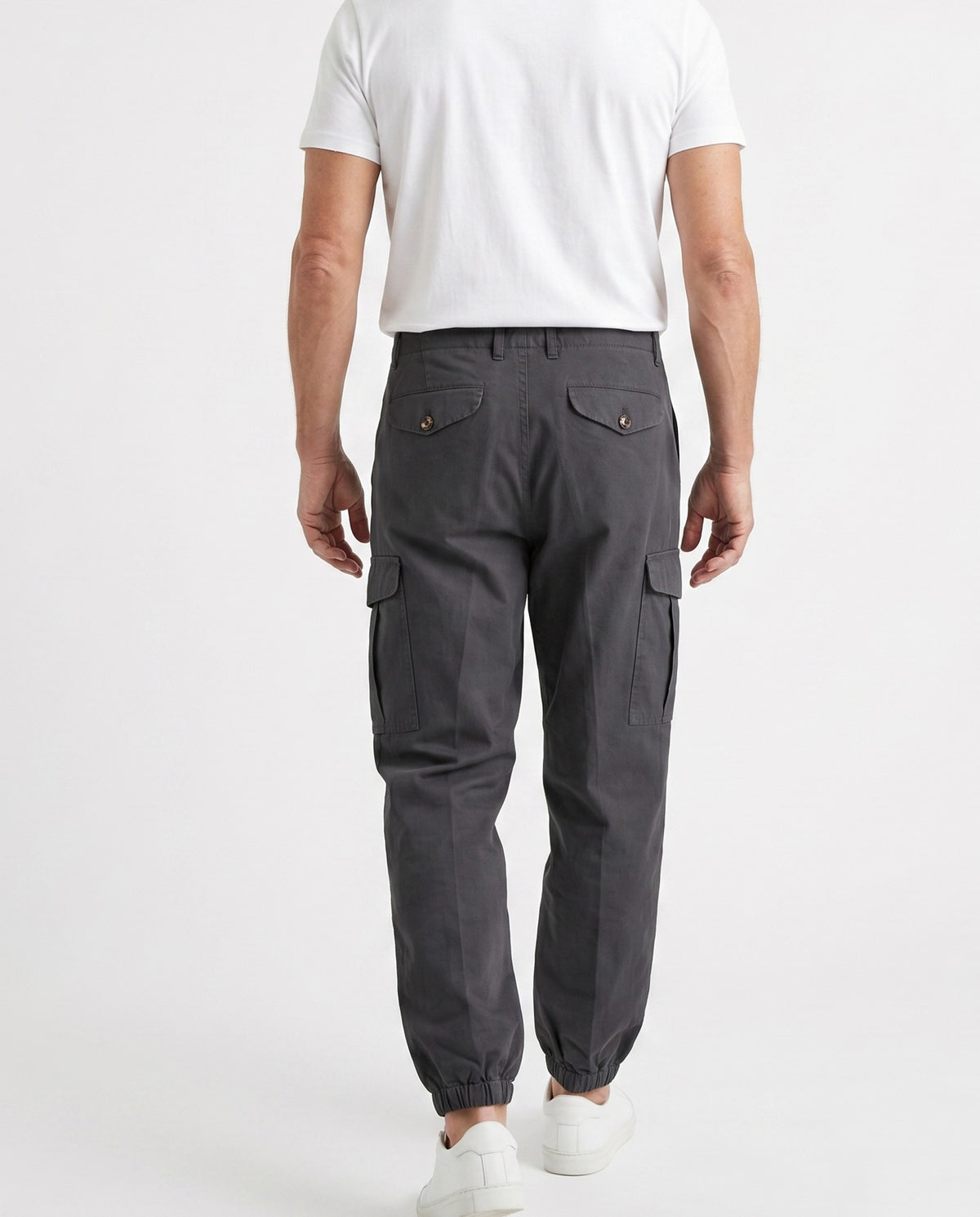 BRUNELLO CUCINELLI MEN'S DARK GREY LINEN TROUSERS