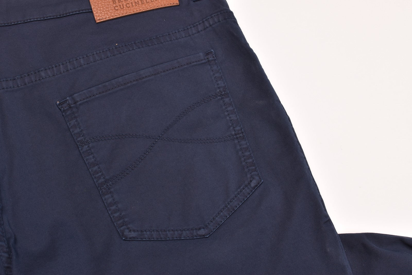 BRUNELLO CUCINELLI MEN'S DARK BLUE SLIM TROUSERS