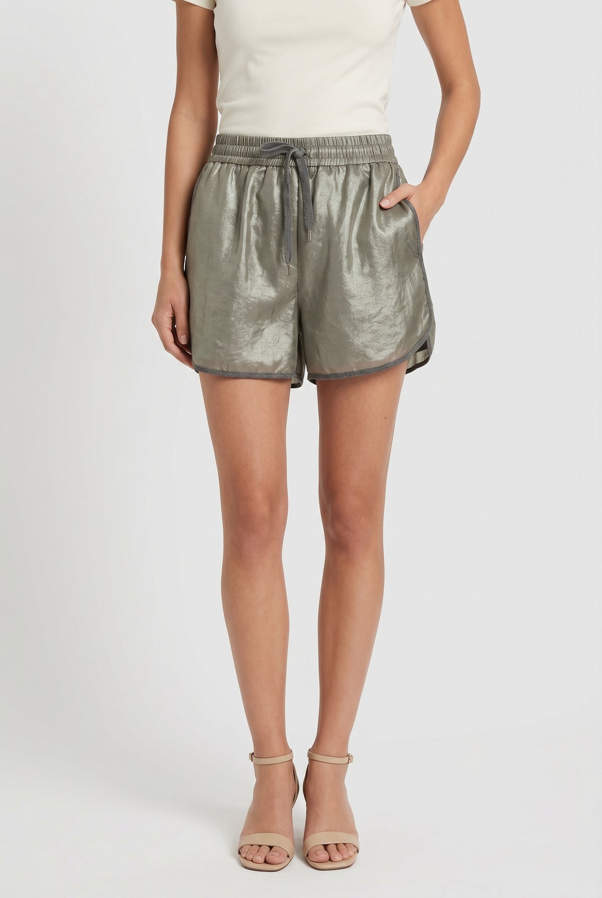 BRUNELLO CUCINELLI WOMEN'S METALLIC GREY CASUAL SHORTS