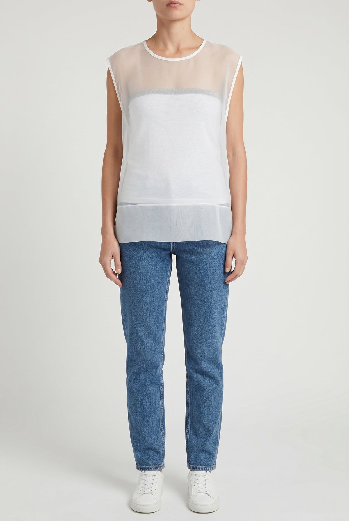 BRUNELLO CUCINELLI WOMEN'S OFF WHITE SILK SLEEVELESS SHIRT