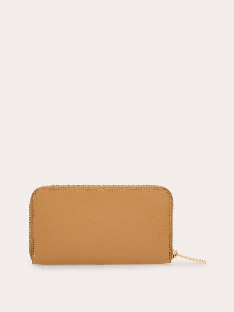 FERRAGAMO WOMEN'S TAN CALF LEATHER WALLET
