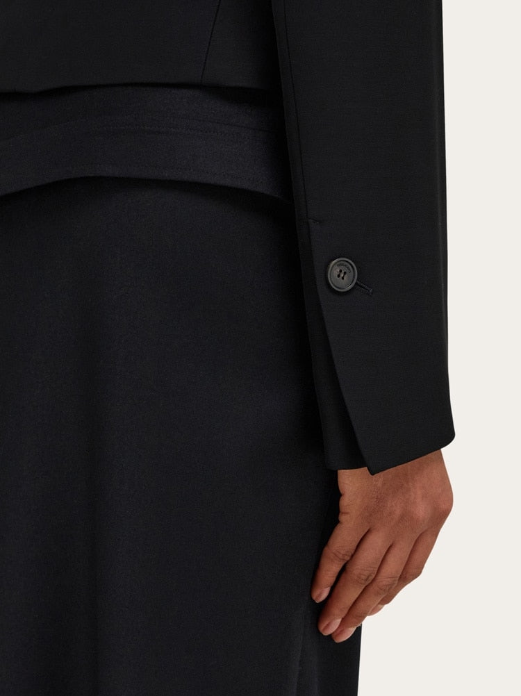 FERRAGAMO WOMEN'S BLACK TAILORED JACKET