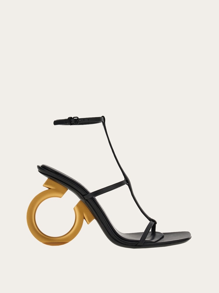 FERRAGAMO WOMEN'S BLACK LAMBSKIN STRAPPY SHOE