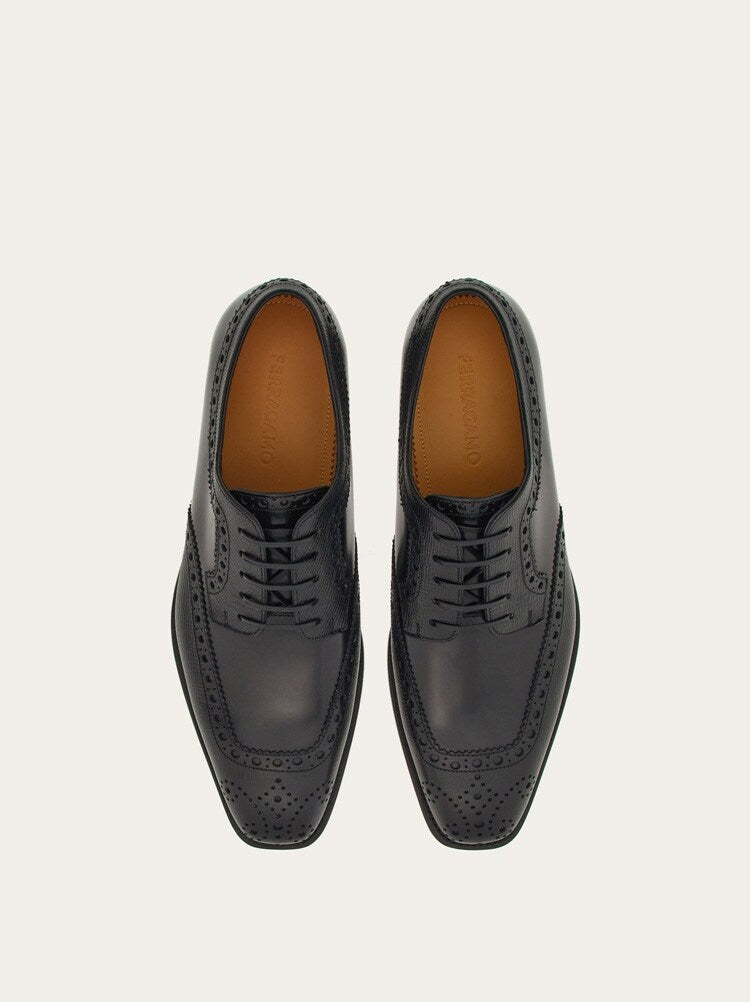 FERRAGAMO MEN'S BLACK CALF LEATHER BROGUE SHOES