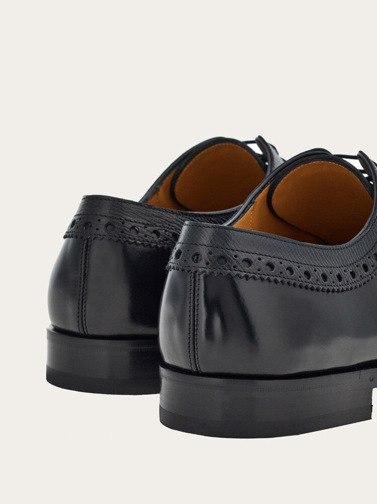 FERRAGAMO MEN'S BLACK CALF LEATHER BROGUE SHOES