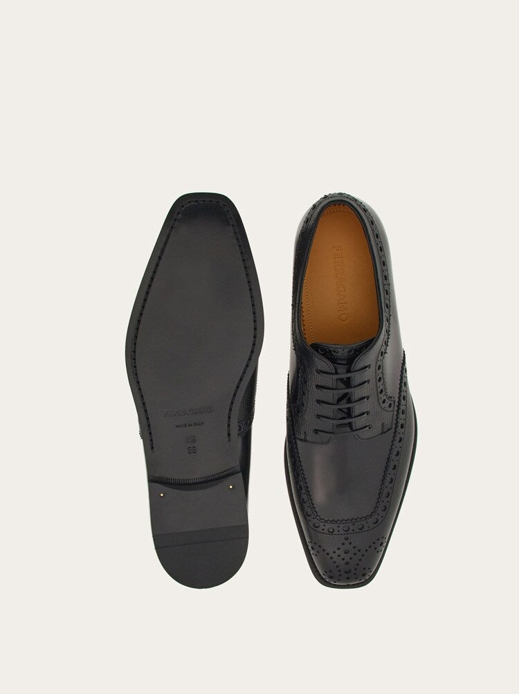 FERRAGAMO MEN'S BLACK CALF LEATHER BROGUE SHOES