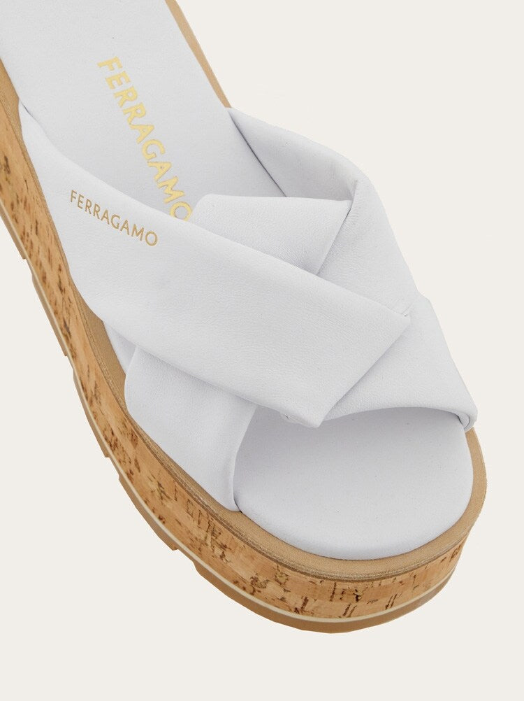FERRAGAMO WOMEN'S WHITE LAMBSKIN PLATFORM SHOES