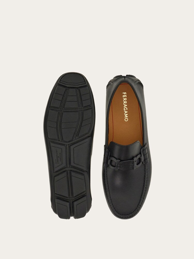 FERRAGAMO MEN'S BLACK CALF LEATHER LOAFERS
