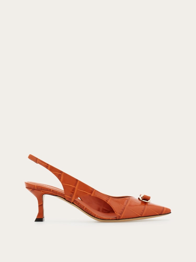 FERRAGAMO WOMEN'S ORANGE LEATHER SLINGBACK SHOE