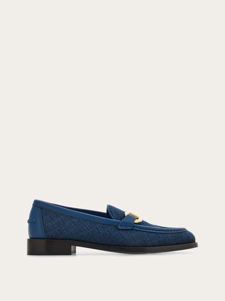 FERRAGAMO WOMEN'S BLUE FABRIC LEATHER LOAFERS