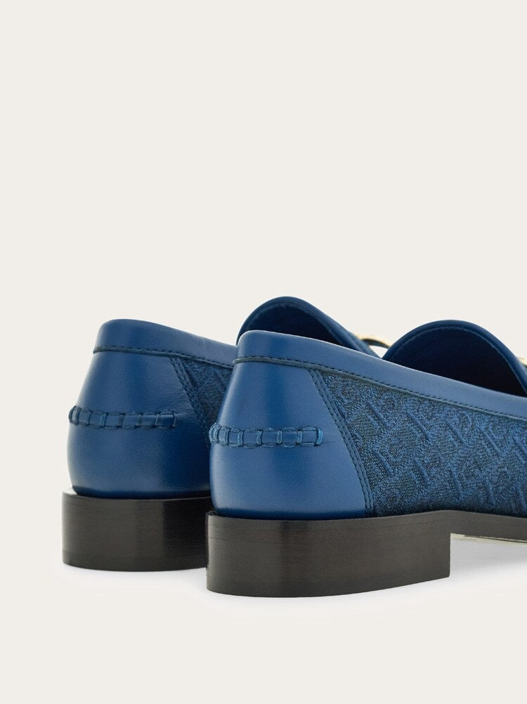 FERRAGAMO WOMEN'S BLUE FABRIC LEATHER LOAFERS