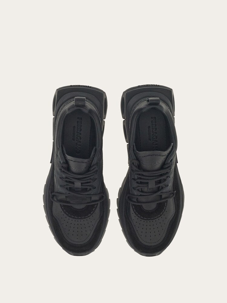 FERRAGAMO WOMEN'S BLACK LEATHER SPORTY SNEAKERS