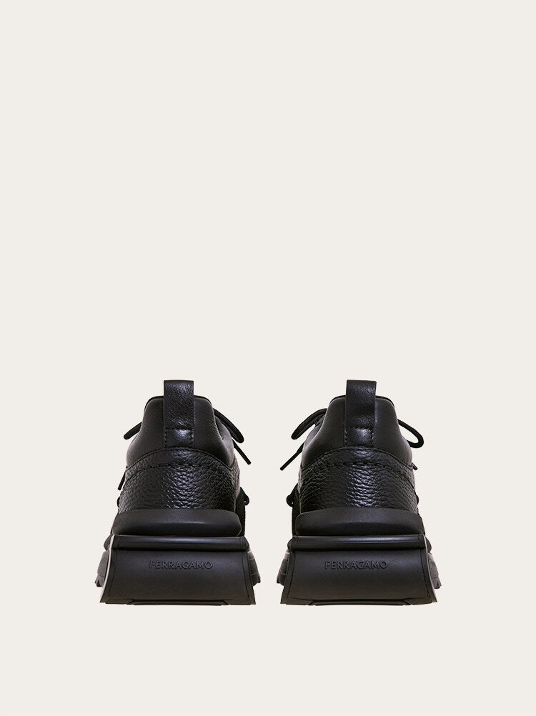 FERRAGAMO WOMEN'S BLACK LEATHER SPORTY SNEAKERS