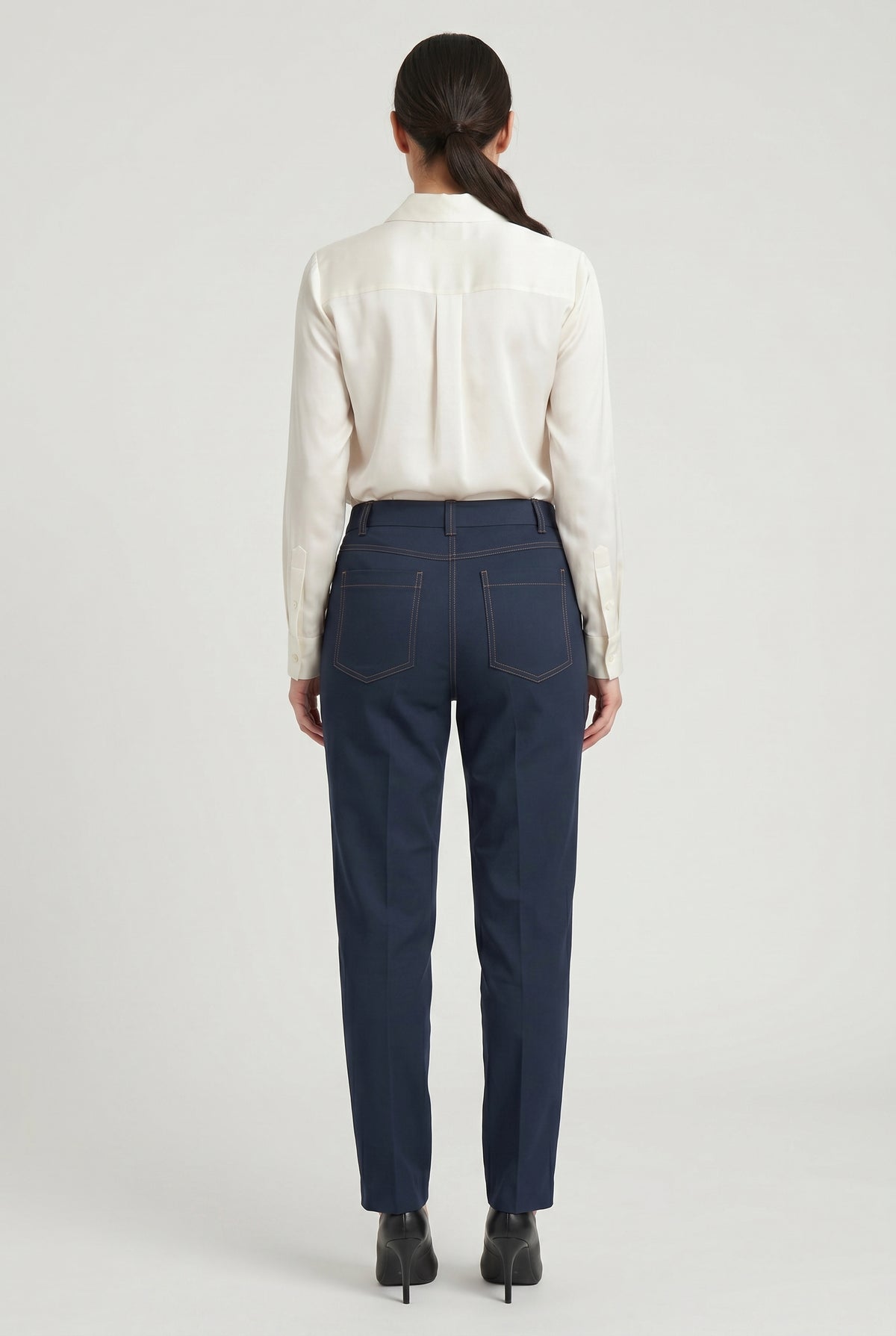BRUNELLO CUCINELLI WOMEN'S DARK BLUE TAILORED TROUSERS