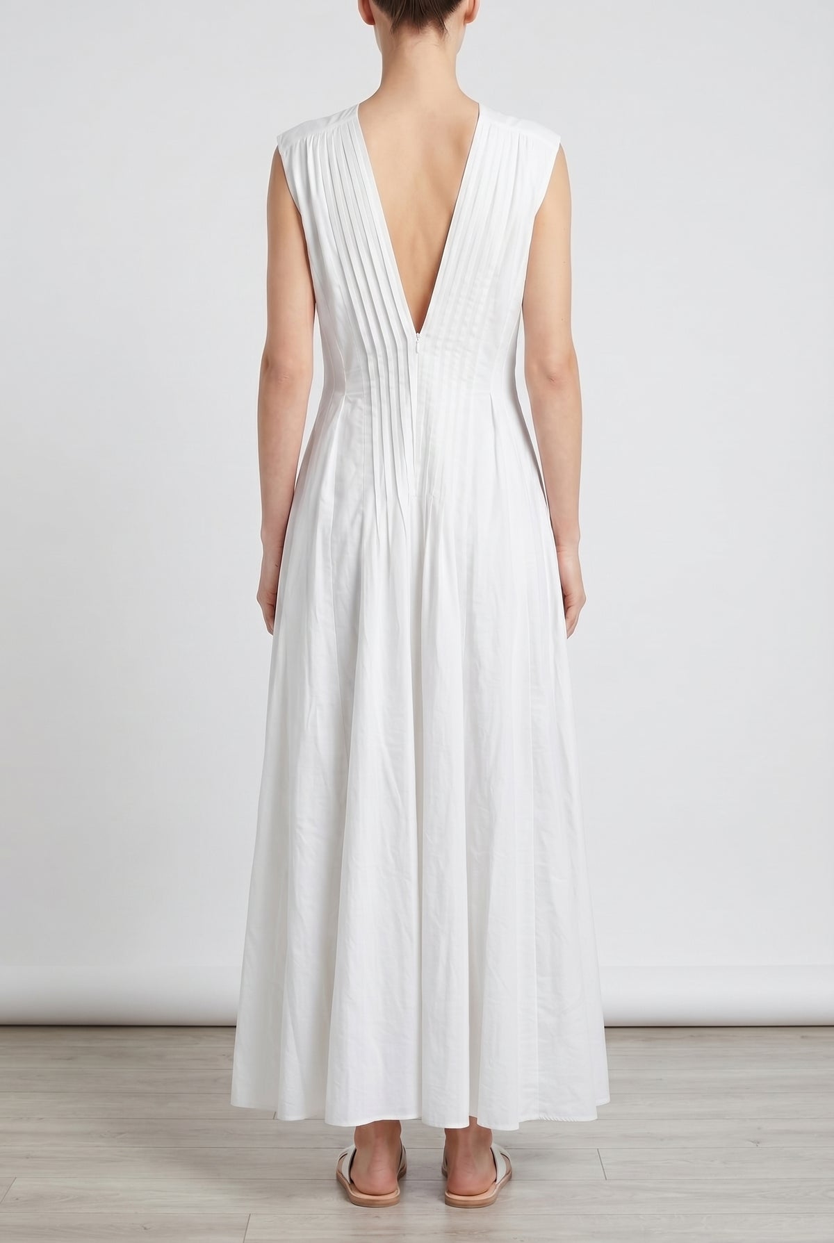 BRUNELLO CUCINELLI WOMEN'S BIANCO NATURALE BELTED DEEP V DRESS