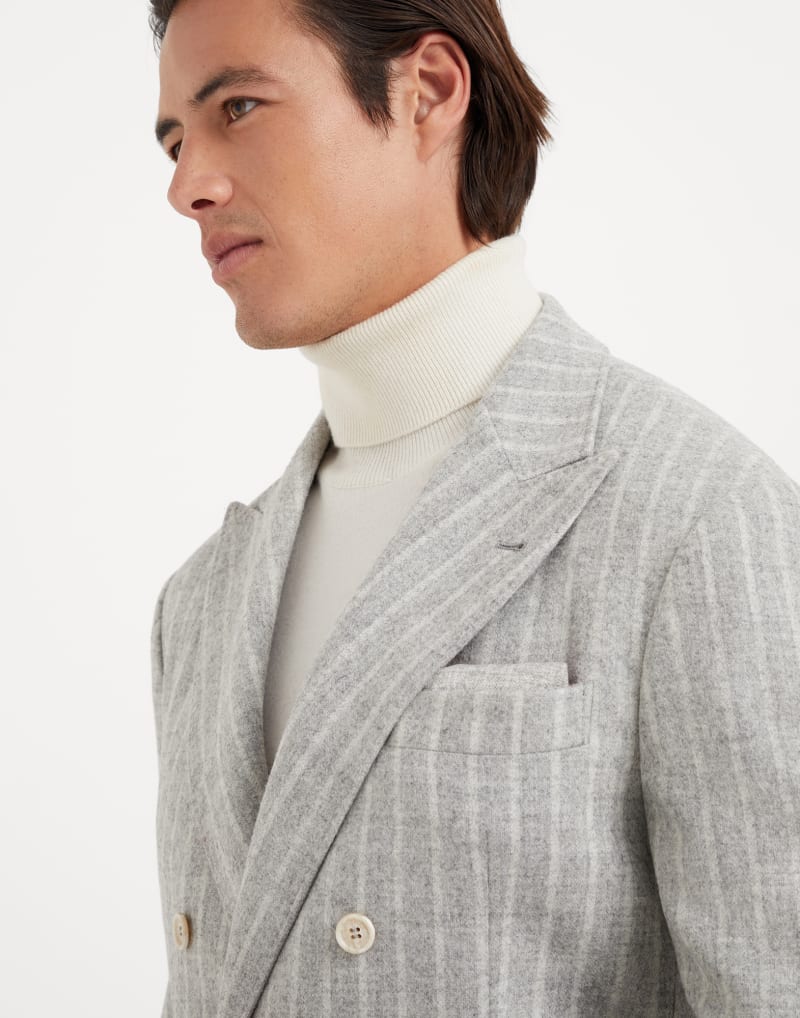 BRUNELLO CUCINELLI MEN'S POCKETSQUARE NWT