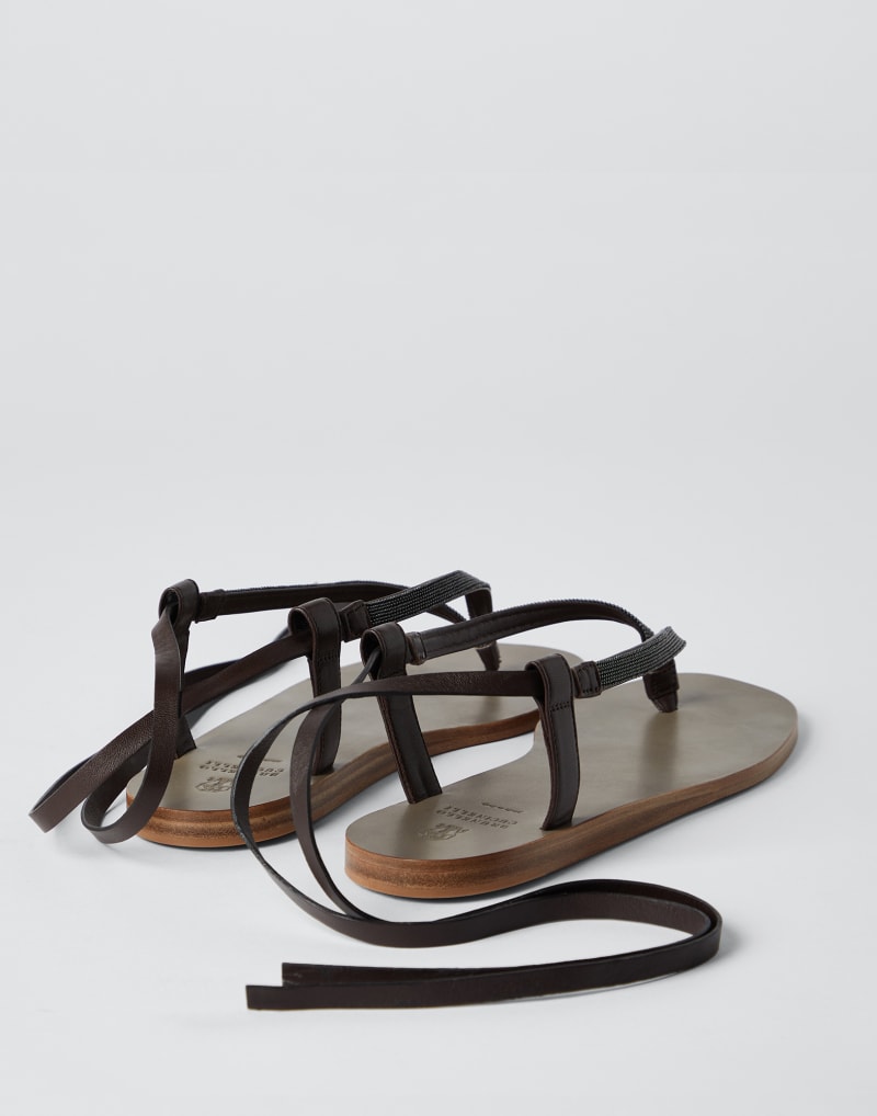 BRUNELLO CUCINELLI WOMEN'S DARK BROWN LEATHER THONG SANDALS