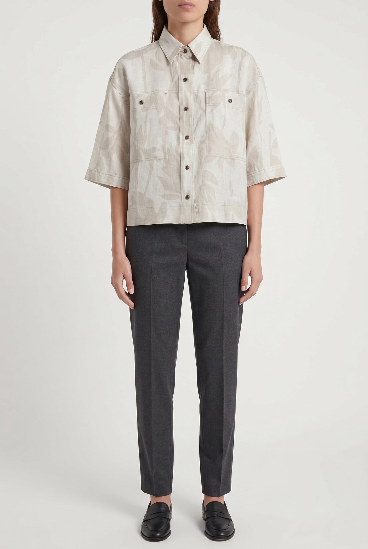 BRUNELLO CUCINELLI WOMEN'S LIGHT BEIGE LINEN BOXY SHIRT
