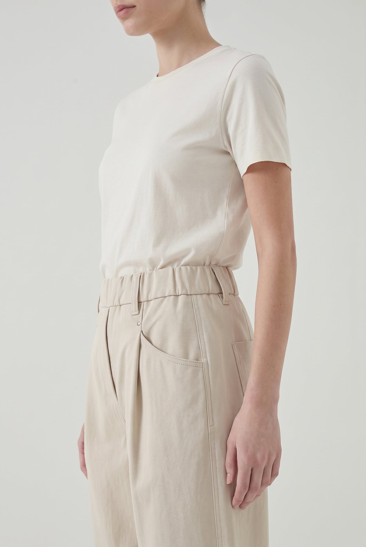 BRUNELLO CUCINELLI WOMEN'S LIGHT BEIGE RELAXED TROUSERS