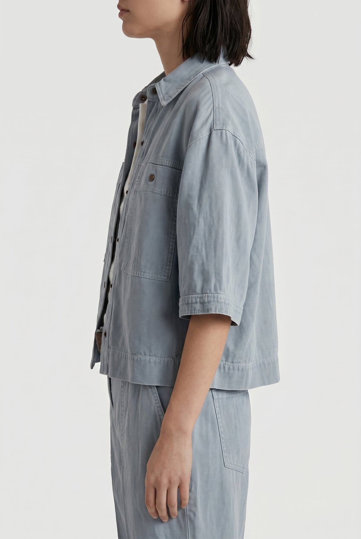 BRUNELLO CUCINELLI WOMEN'S LIGHT BLUE LINEN BLEND SHIRT