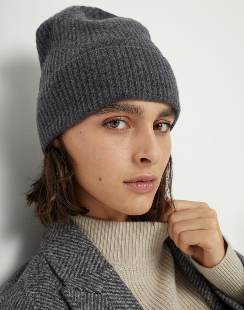 BRUNELLO CUCINELLI WOMEN'S LEAD WOOL KNIT SEQUIN EMBELLISHED HAT