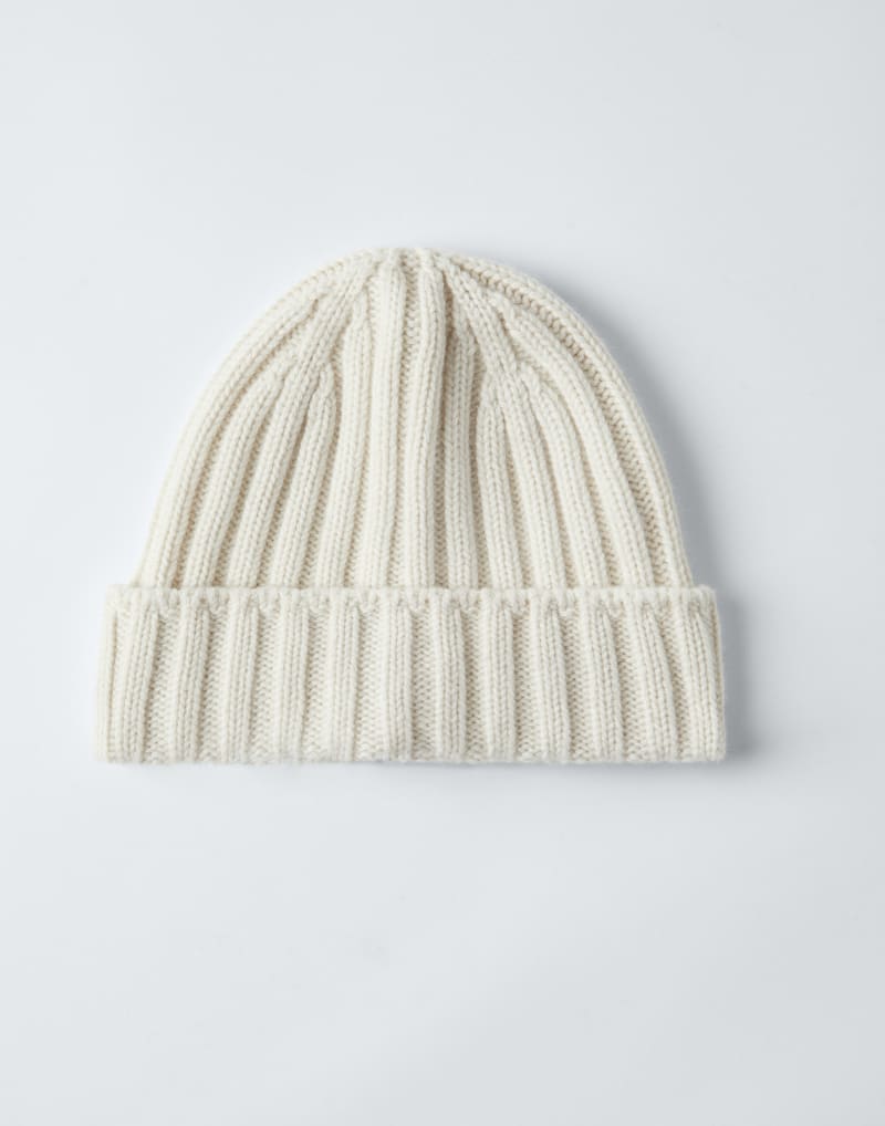 BRUNELLO CUCINELLI MEN'S ECRU WOOL RIBBED KNIT HAT