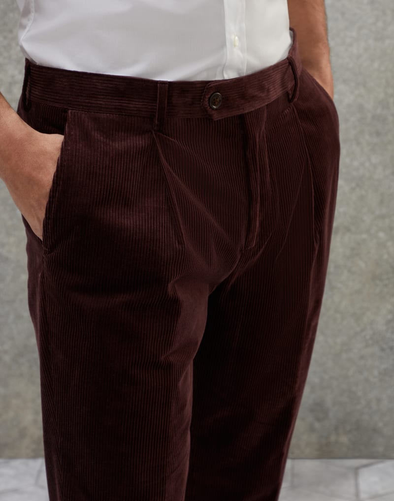 BRUNELLO CUCINELLI MEN'S PLUM COTTON CORDUROY TROUSERS