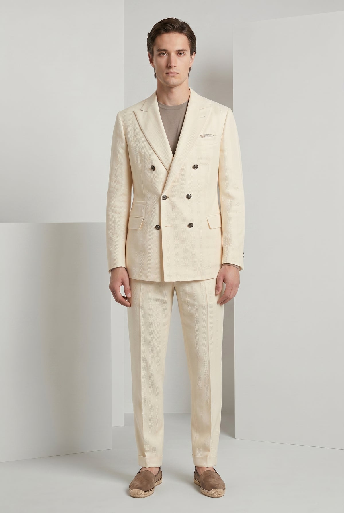 BRUNELLO CUCINELLI MEN'S CREAM WOOL SILK LINEN SUIT