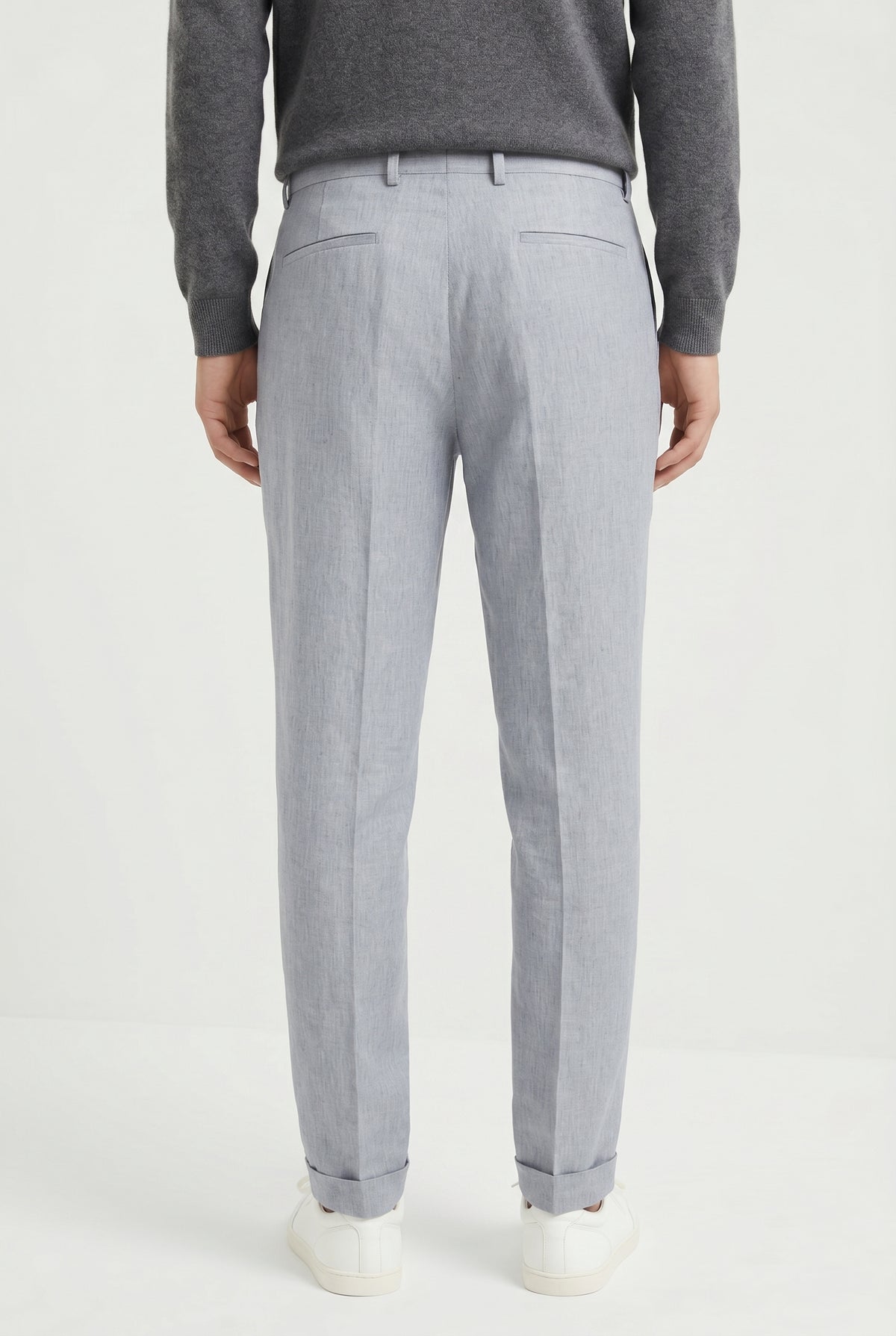 BRUNELLO CUCINELLI MEN'S LIGHT GREY LINEN TROUSERS
