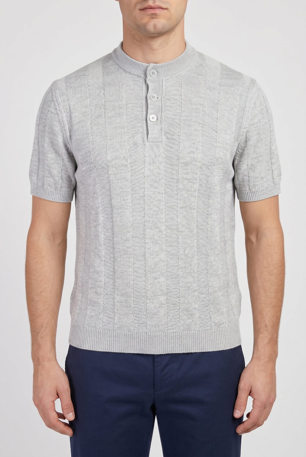 BRUNELLO CUCINELLI MEN'S LIGHT GREY LINEN SWEATER
