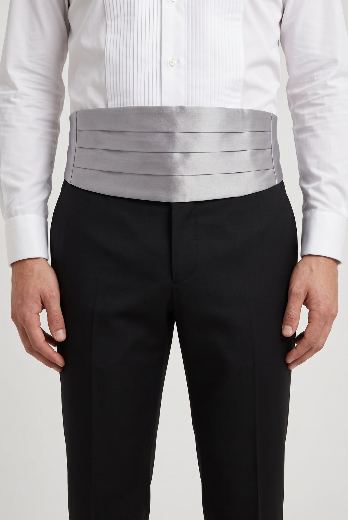 BRUNELLO CUCINELLI MEN'S LIGHT GRAY SILK COTTON CUMMERBUND