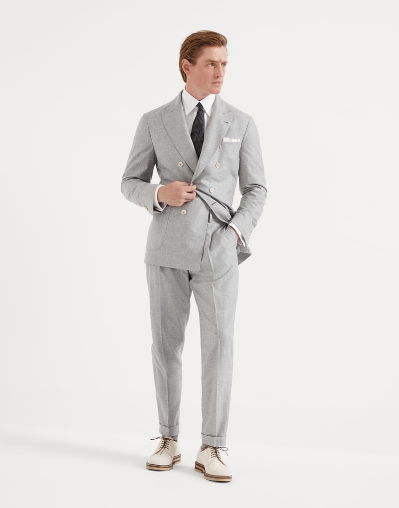 BRUNELLO CUCINELLI MEN'S PEARL GREY WOOL SILK DOUBLE BREASTED SUIT