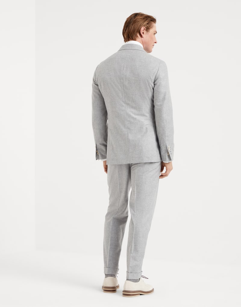 BRUNELLO CUCINELLI MEN'S PEARL GREY WOOL SILK DOUBLE BREASTED SUIT