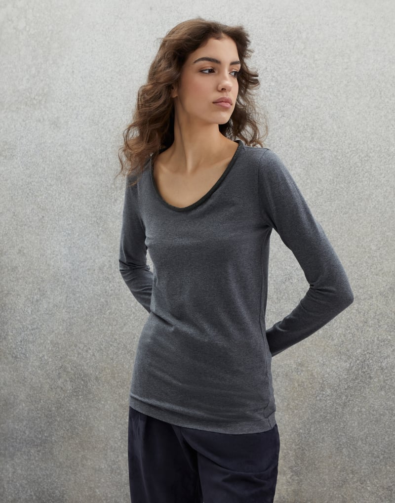 BRUNELLO CUCINELLI WOMEN'S DARK GREY COTTON STRETCH SCOOP NECK SHIRT
