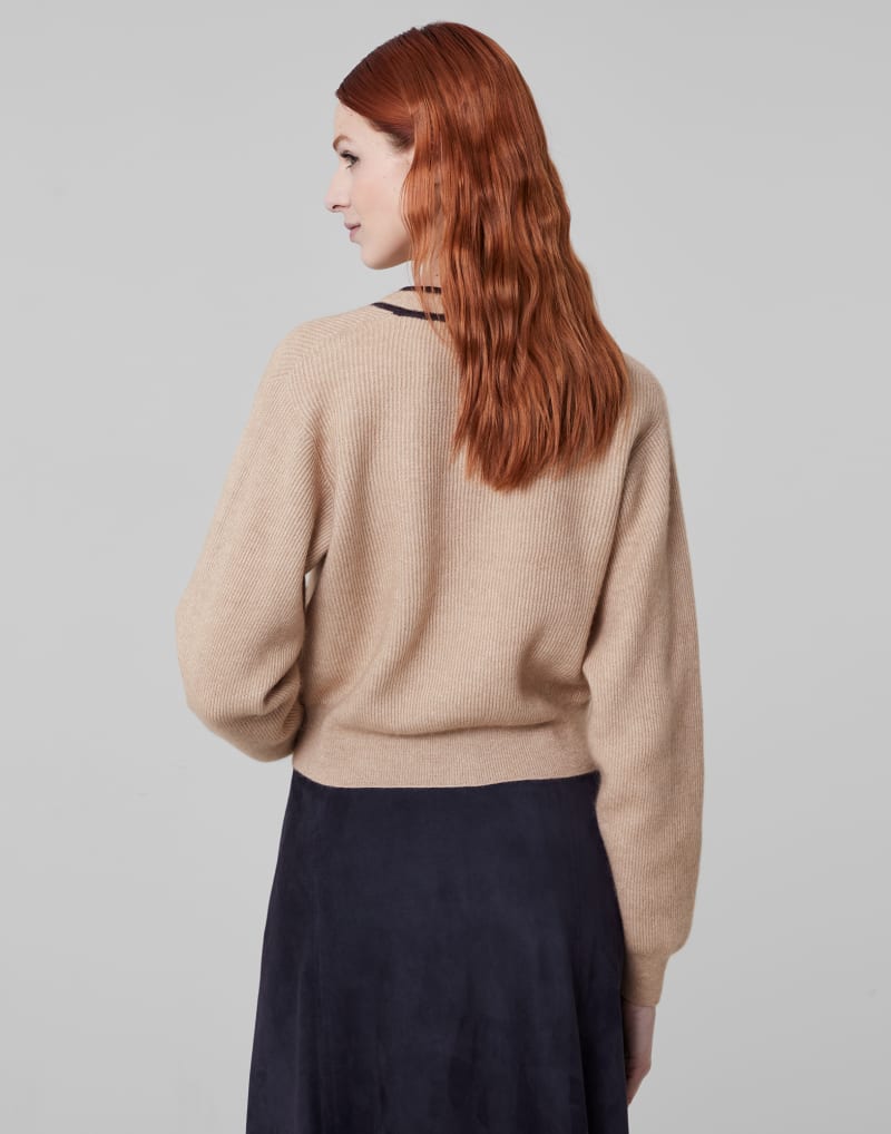 BRUNELLO CUCINELLI WOMEN'S LIGHT BEIGE WOOL BLEND BUTTON FRONT SWEATER