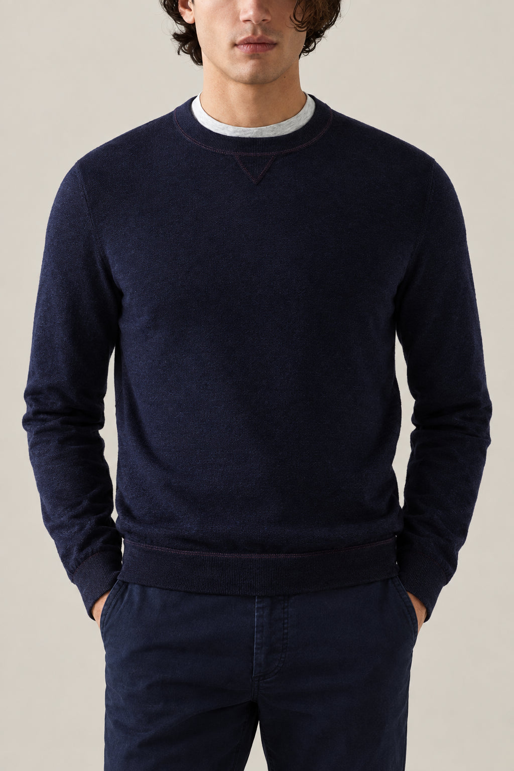 BRUNELLO CUCINELLI MEN'S NAVY WOOL BLEND CREWNECK SWEATER
