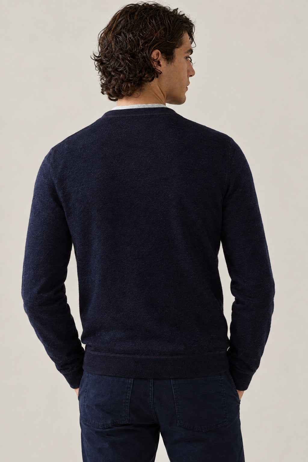 BRUNELLO CUCINELLI MEN'S NAVY WOOL BLEND CREWNECK SWEATER